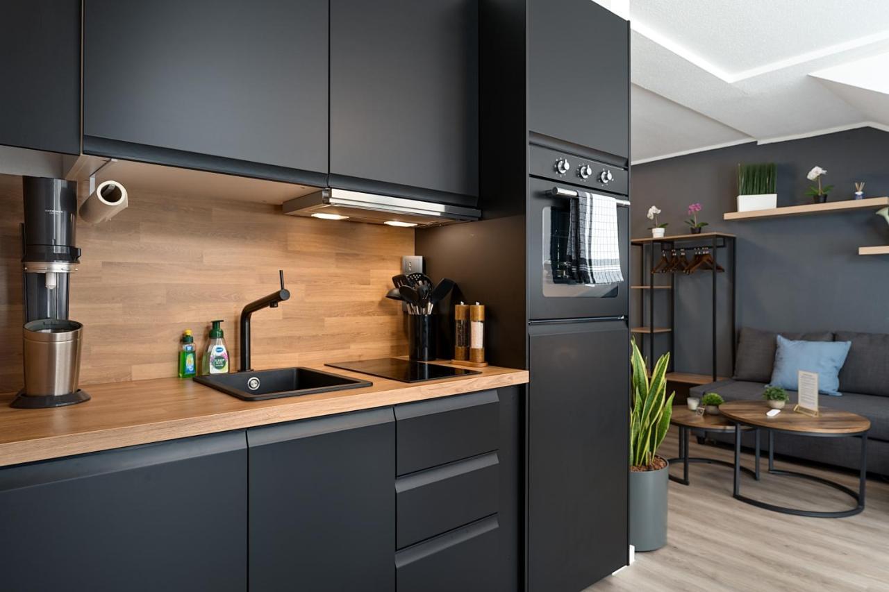 Federnest - Luxus-Studio - Kingsize Boxspringbett - Home-Office Mit Monitor Und Drucker - 11 Min Hbf 뒤스부르크 외부 사진